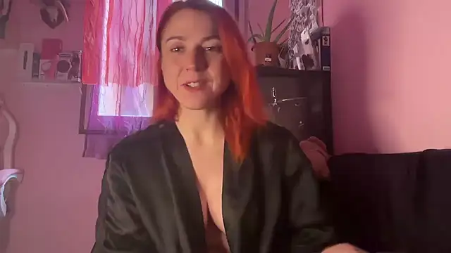 Snapshot of Nikky_Divine chatting on 01-13-26, 07:46 Nikky Divine online show from 01-13-26, 07:46