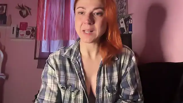 Snapshot of Nikky_Divine chatting on 02-12-26, 07:36 Nikky Divine online show from 02-12-26, 07:36