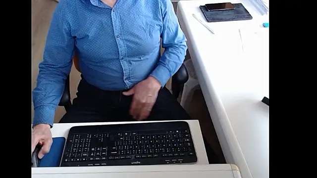 dutchpornking online show from 03-22-26, 08:07