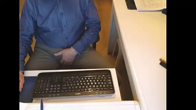 dutchpornking online show from 04-13-26, 07:19