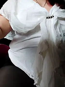 Chriss Tinaa online show from 03-23-25, 05:54