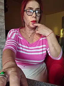 Chriss Tinaa online show from 07-15-26, 03:23