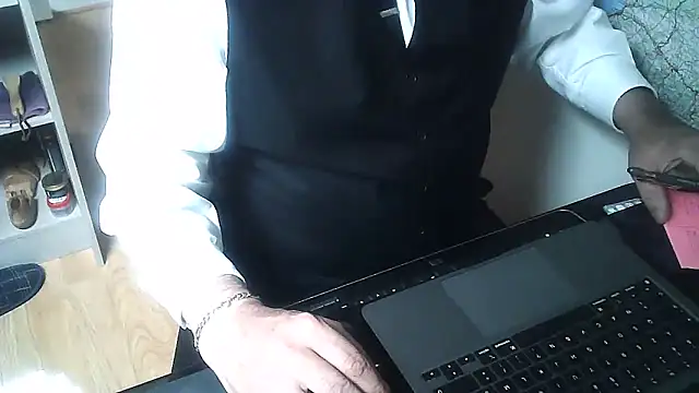 DUDURAxh online show from 11-26-25, 12:39