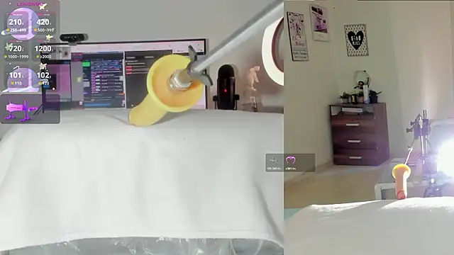 sofi velez online show from 02-25-26, 05:11