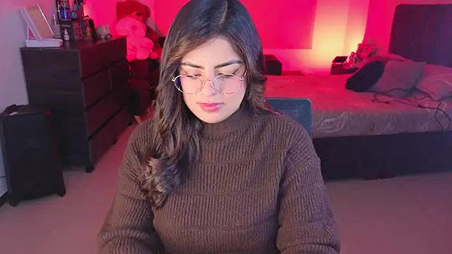 Snapshot of Catalinaa_martinez chatting on 05-24-26, 03:55 Catalinaa martinez online show from 05-24-26, 03:55