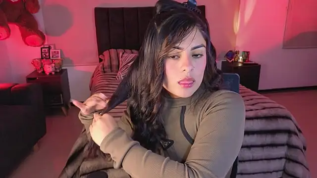 Snapshot of Catalinaa_martinez chatting on 06-07-26, 02:16 Catalinaa martinez online show from 06-07-26, 02:16