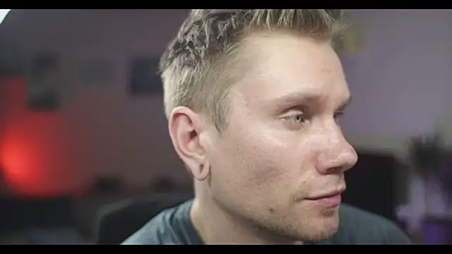 Snapshot of kevin-park chatting on 12-23-24, 05:54 kevin-park online show from 12-23-24, 05:54