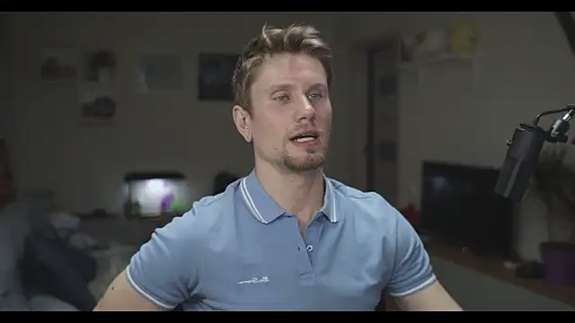 Snapshot of kevin-park chatting on 01-26-25, 01:04 kevin-park online show from 01-26-25, 01:04