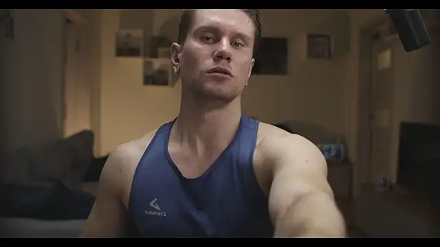 Snapshot of kevin-park chatting on 02-15-25, 04:01 kevin-park online show from 02-15-25, 04:01