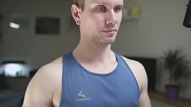 Snapshot of kevin-park chatting on 03-10-25, 06:34 kevin-park online show from 03-10-25, 06:34