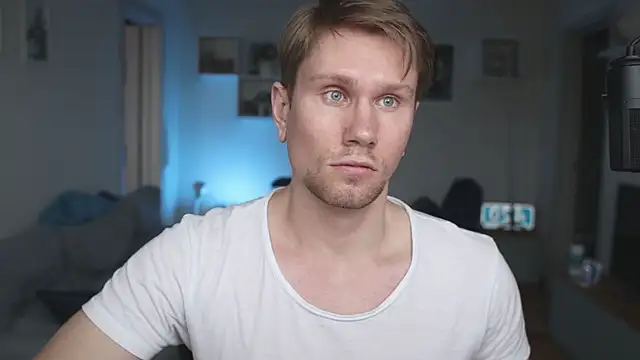 Snapshot of kevin-park chatting on 03-12-25, 02:23 kevin-park online show from 03-12-25, 02:23