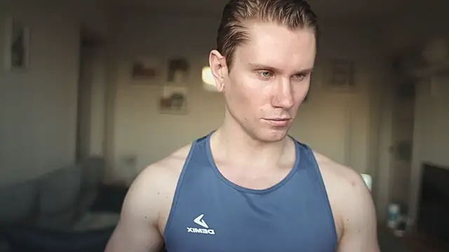 Snapshot of kevin-park chatting on 03-15-25, 04:35 kevin-park online show from 03-15-25, 04:35