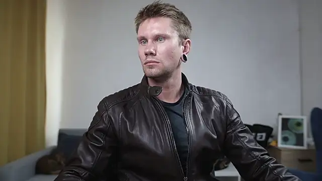 Snapshot of kevin-park chatting on 09-22-25, 12:51 kevin-park online show from 09-22-25, 12:51