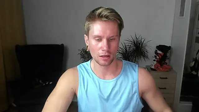 Snapshot of kevin-park chatting on 10-30-25, 03:35 kevin-park online show from 10-30-25, 03:35