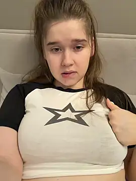 HornyGirlH online show from 04-09-26, 07:03