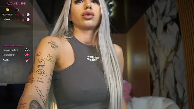 LisaAkira online show from 03-31-26, 06:58