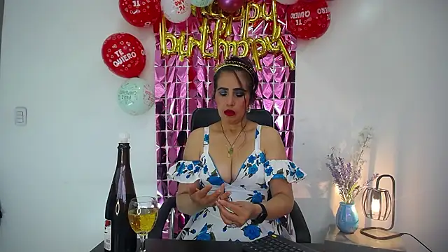 moxa hot online show from 02-13-26, 04:14