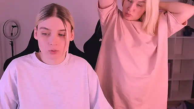 hotblonds online show from 01-07-25, 04:48