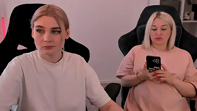 hotblonds online show from 03-07-25, 09:29