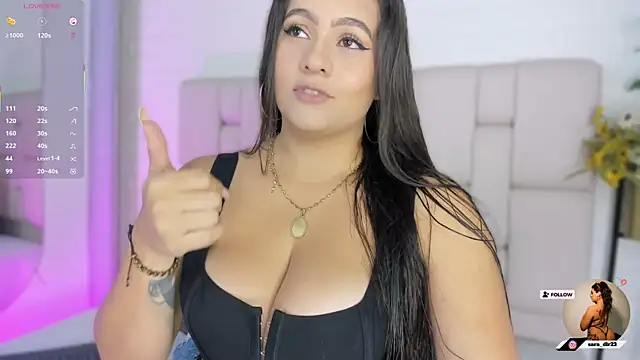 nataly clark  online show from 10-03-25, 08:17