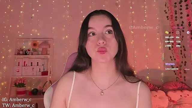 Ambeerouse online show from 10-20-25, 02:12