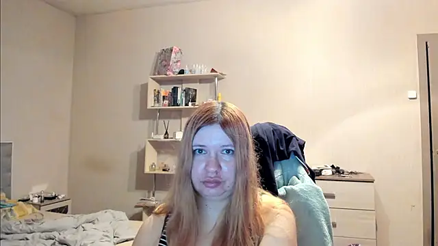 Snapshot of annabigasss chatting on 09-15-25, 06:19 annabigasss online show from 09-15-25, 06:19