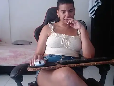 Adriana 0312 online show from 07-30-26, 02:16