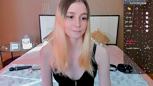 Snapshot of fleximona chatting on 03-09-25, 08:40 fleximona online show from 03-09-25, 08:40