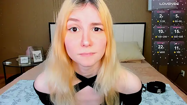 Snapshot of fleximona chatting on 10-10-25, 09:19 fleximona online show from 10-10-25, 09:19