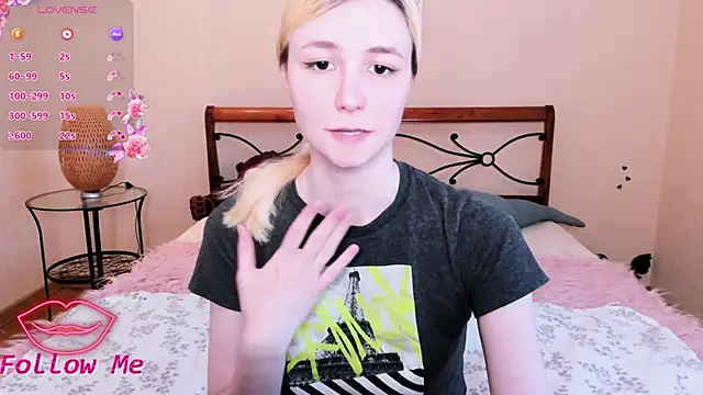 Snapshot of fleximona chatting on 10-16-25, 09:32 fleximona online show from 10-16-25, 09:32