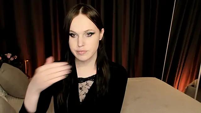 EffieMinki online show from 02-19-26, 09:00