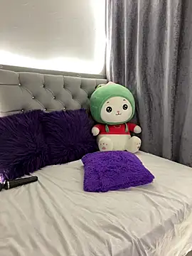 Snapshot of mariam_hill chatting on 02-06-25, 12:11 mariam hill online show from 02-06-25, 12:11