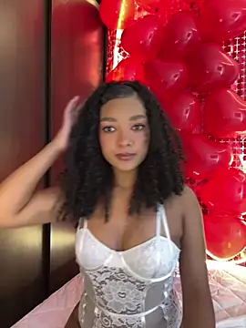 Snapshot of mariam_hill chatting on 02-13-25, 11:15 mariam hill online show from 02-13-25, 11:15