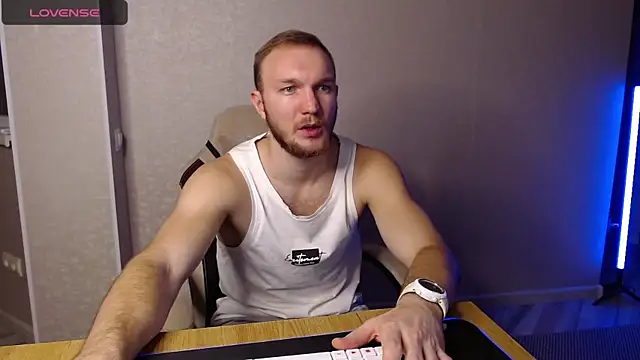 Snapshot of Toress1 chatting on 01-21-25, 04:58 Toress1 online show from 01-21-25, 04:58
