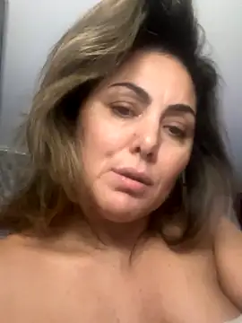 Snapshot of Emma_roqueen chatting on 11-12-25, 10:09 Emma roqueen online show from 11-12-25, 10:09