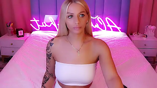 AllwaysHotJ online show from 12-21-24, 03:03