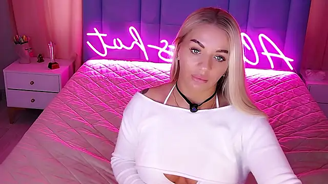 AllwaysHotJ online show from 03-08-26, 02:04