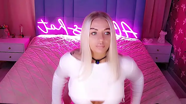 AllwaysHotJ online show from 03-27-26, 01:55