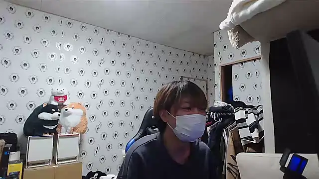 Snapshot of pychan chatting on 02-18-25, 02:06 pychan online show from 02-18-25, 02:06