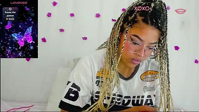 moana taylor online show from 01-14-26, 03:39