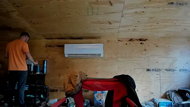 Kenny Kyle online show from 03-02-25, 02:43