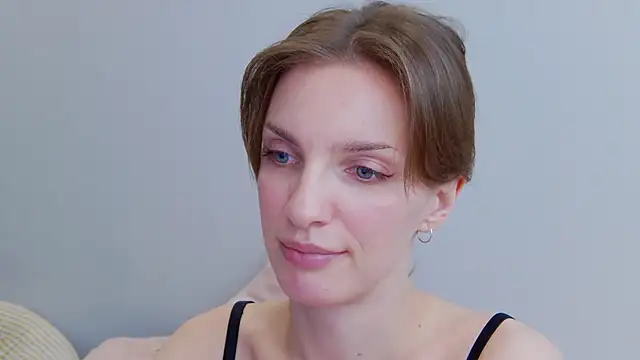 Beauty Alex online show from 01-28-25, 04:39