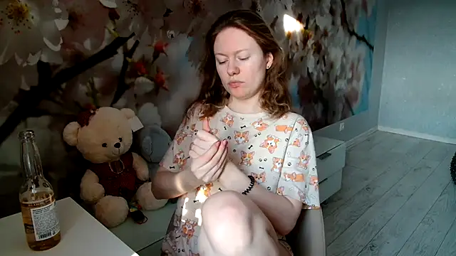 ConnieDaw online show from 02-04-25, 06:04