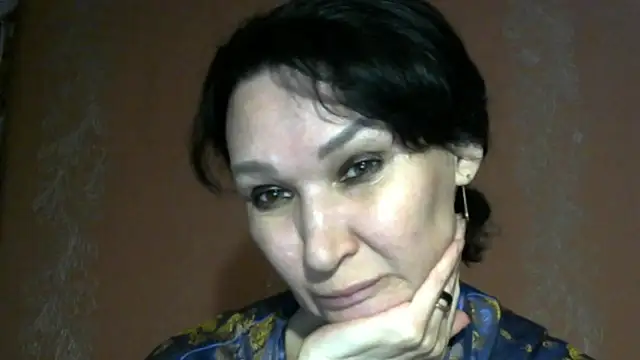 PrettyAndWild online show from 05-24-26, 01:49