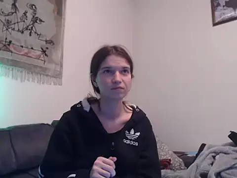 Snapshot of Geile-Luna chatting on 01-22-25, 07:45 Geile-Luna online show from 01-22-25, 07:45