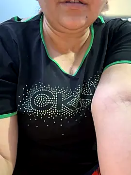 Preet Kaur 69 online show from 10-23-25, 12:04