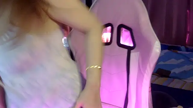 Snapshot of yourbabe_Brielle chatting on 11-15-25, 05:20 yourbabe Brielle online show from 11-15-25, 05:20