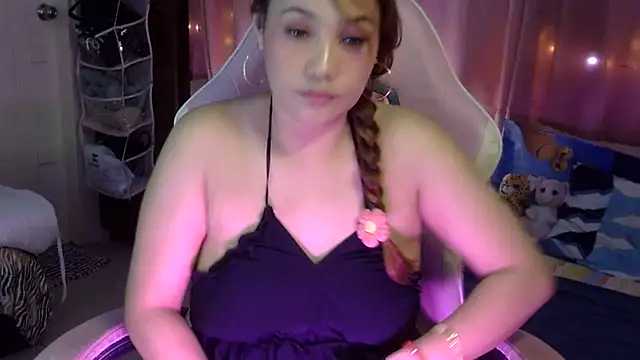 Snapshot of yourbabe_Brielle chatting on 11-26-25, 06:36 yourbabe Brielle online show from 11-26-25, 06:36