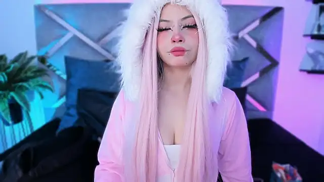 Keidy rose online show from 10-31-25, 07:04