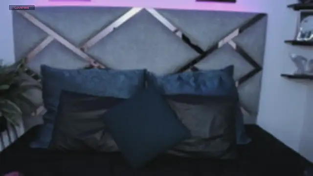 Keidy rose online show from 11-24-25, 07:13